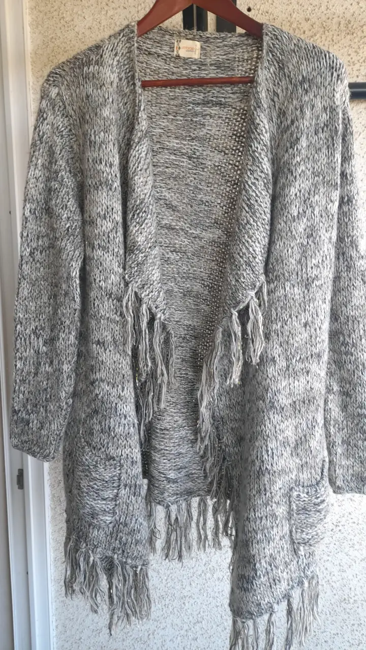 Cárdigan de lana gris con flecos - 3