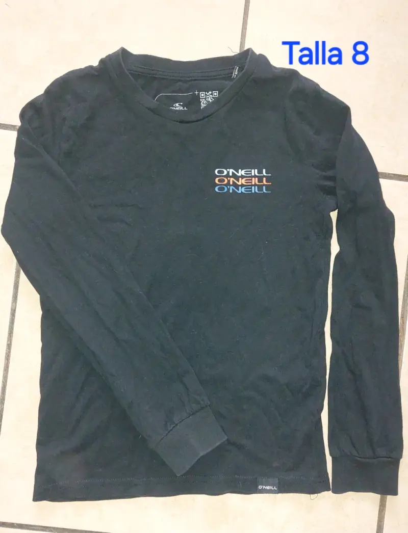 Polera negra O'Neill talla 8