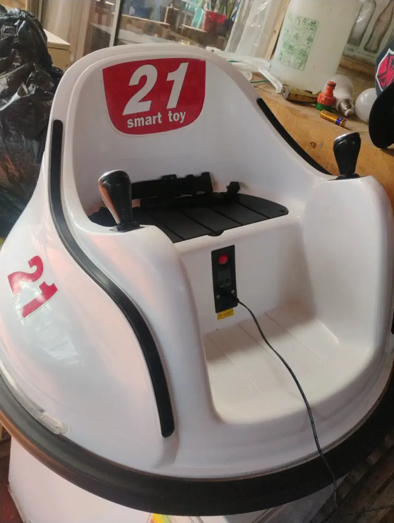 Mini auto electrico para niños - 3