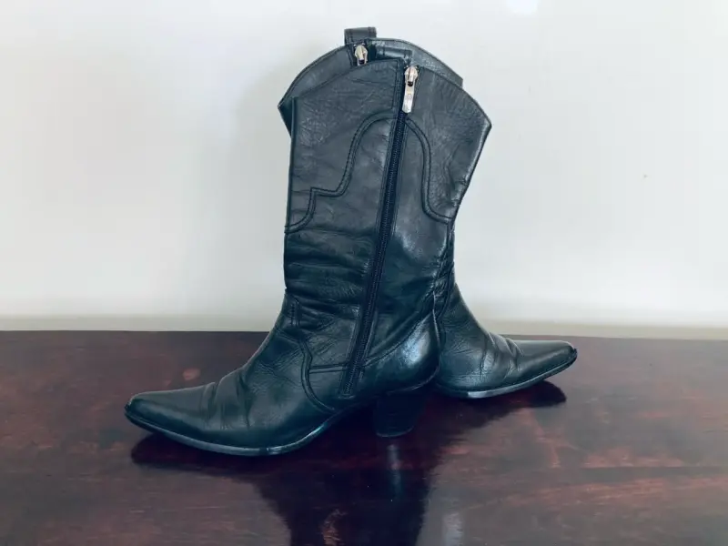 Botas vaqueras negras de cuero - 3