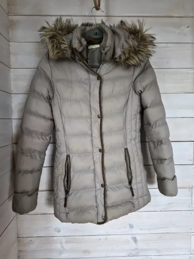 Parka beige con capucha de piel - miniatura 1