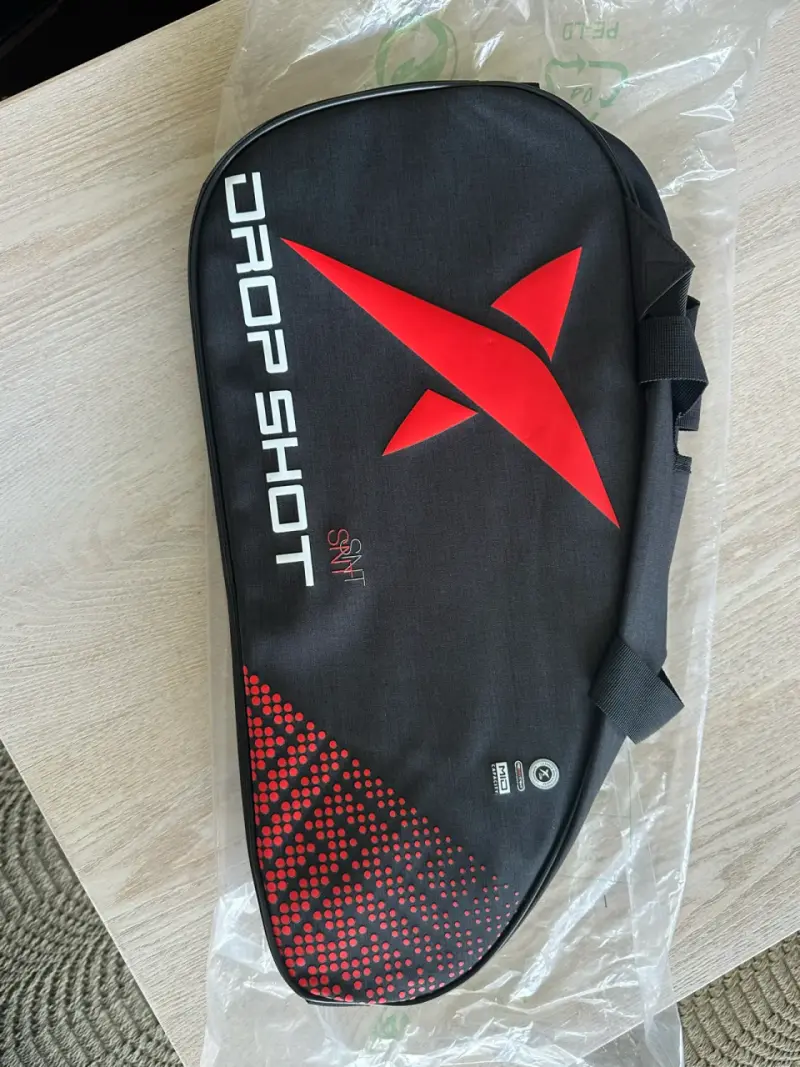 Bolso Drop Shot negro y rojo - 3