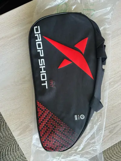 Bolso Drop Shot negro y rojo - miniatura 3