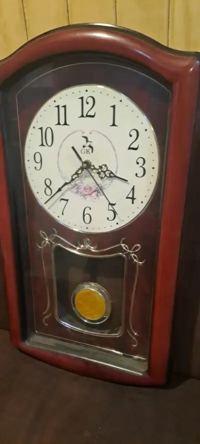 Reloj de pared vintage - miniatura 2