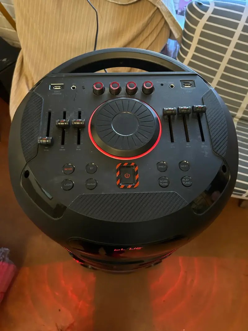 Parlante Bluetooth Master-G Ultra Buzz - 3