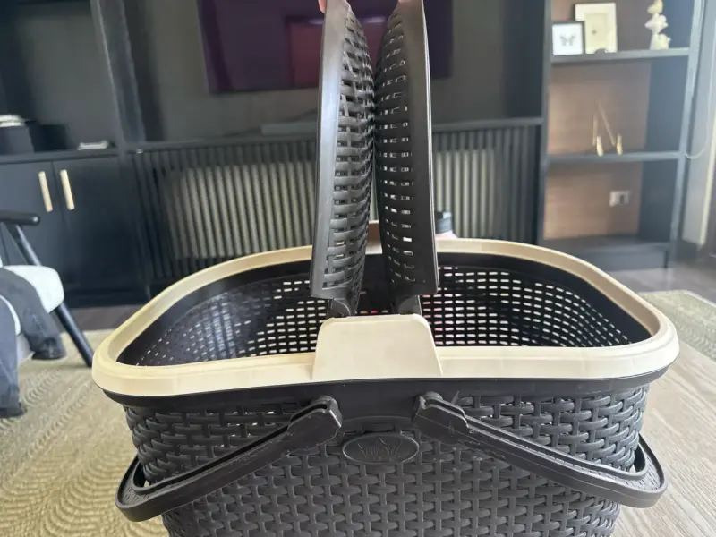 Cesta de plástico con tapa - 3