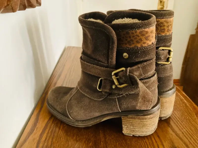 Botas marrones de gamuza - 4