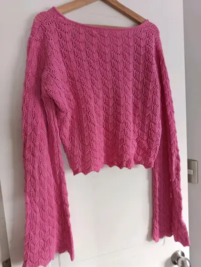 Suéter rosado de encaje - miniatura 2