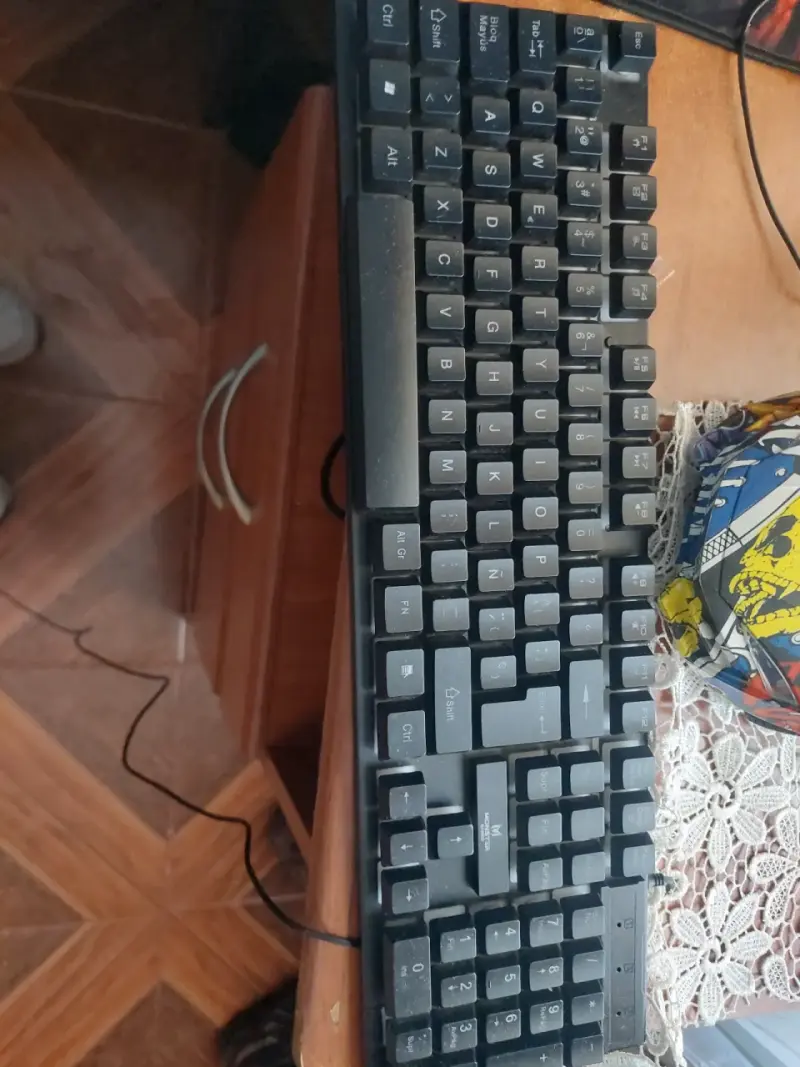 Teclado mecánico USB negro - 1