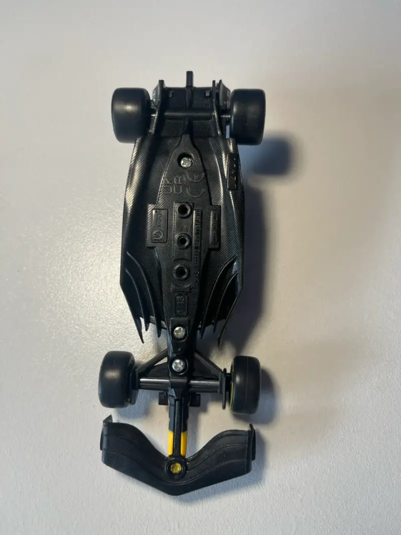 Auto a escala Red Bull F1 - 4