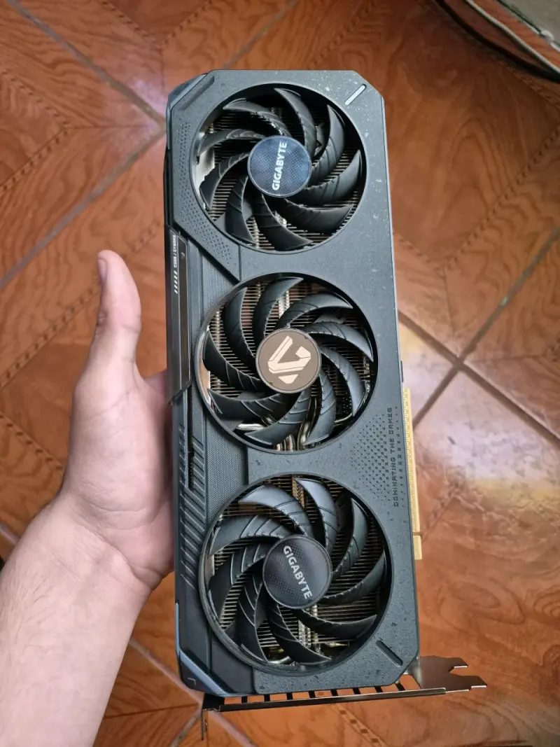 Grafica Rtx 5060 OC - 1