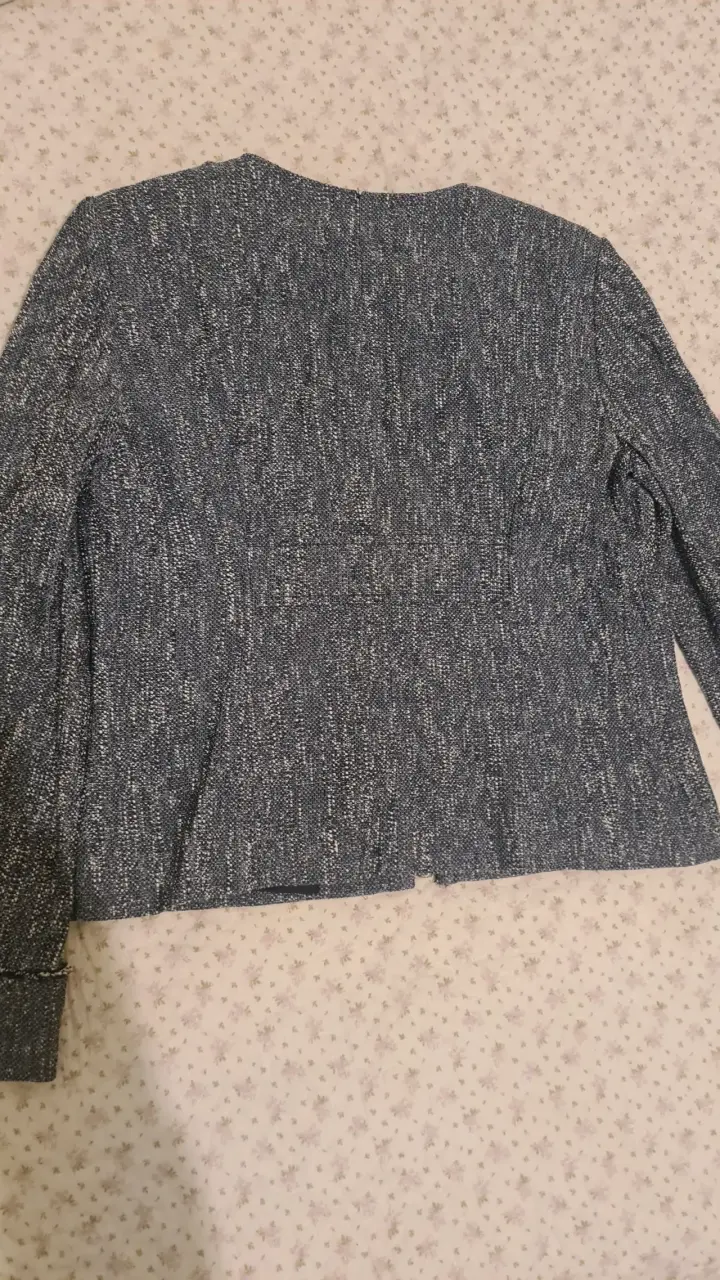 Chaqueta azul elegante - 3