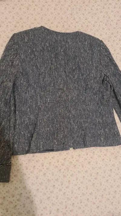 Chaqueta azul elegante - miniatura 3