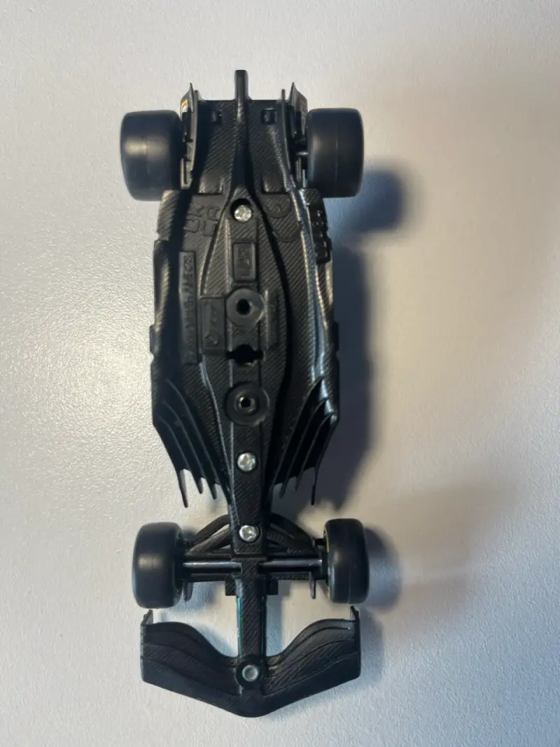 Auto F1 Aston Martin - 5
