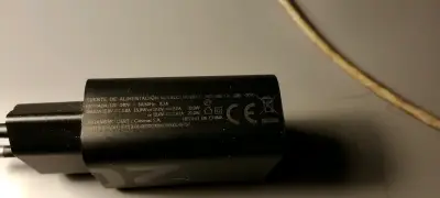Cargador USB 20W - miniatura 2
