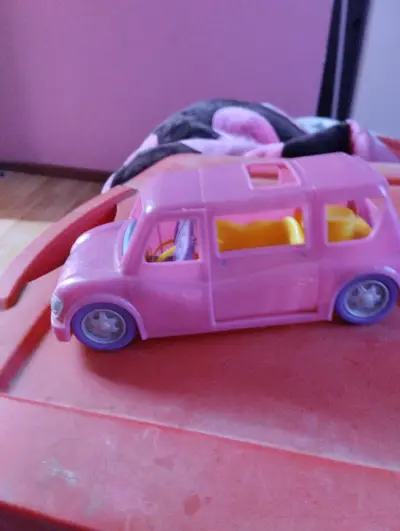Auto de juguete rosa de Polly pocket - miniatura 3