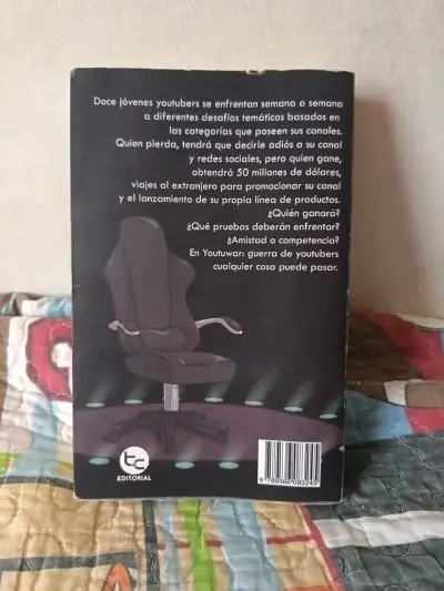 Libro Youtuwar: Guerra de Youtubers - miniatura 2
