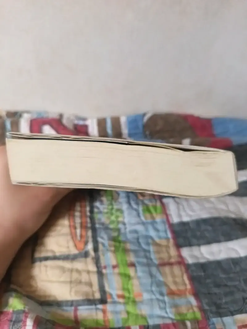 Libro Youtuwar: Guerra de Youtubers - 4