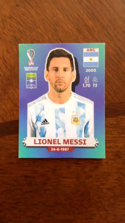 Lámina de messi 2022 - miniatura 1
