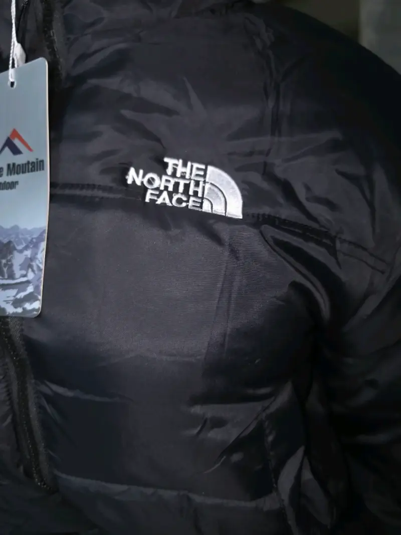 Chaqueta The North Face estampada - 4