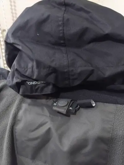 Chaqueta negra impermeable Termica NUEVA talla L - miniatura 6