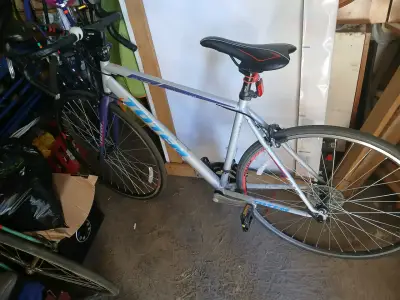 Bicicleta de carretera Totem - miniatura 1