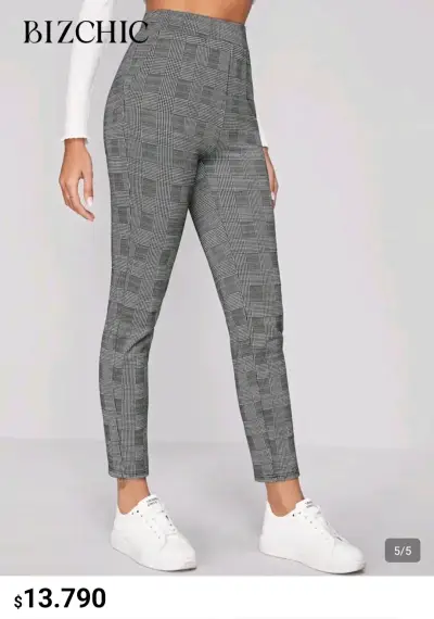 Pantalón de cuadros gris de Shein - miniatura 4
