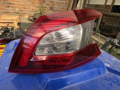 Foco Luz trasera derecho puegeot 308 2014 al 2020 - miniatura 1