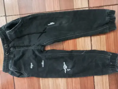 Jeans azules para niños - miniatura 2