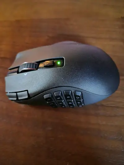 Mouse Razer Naga V2 Hyperspeed - miniatura 2