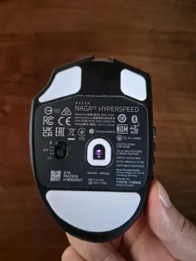 Mouse Razer Naga V2 Hyperspeed - miniatura 4