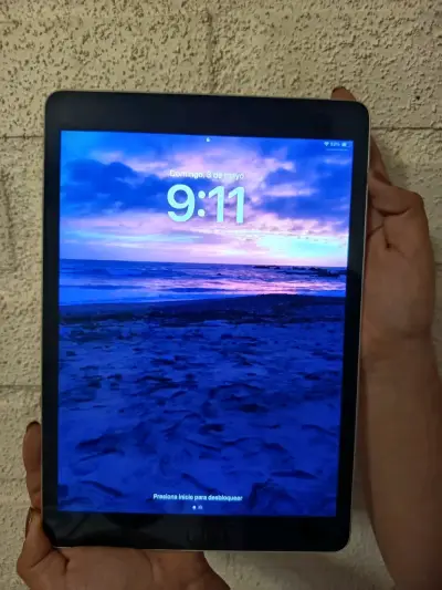 iPad de novena generación - miniatura 1