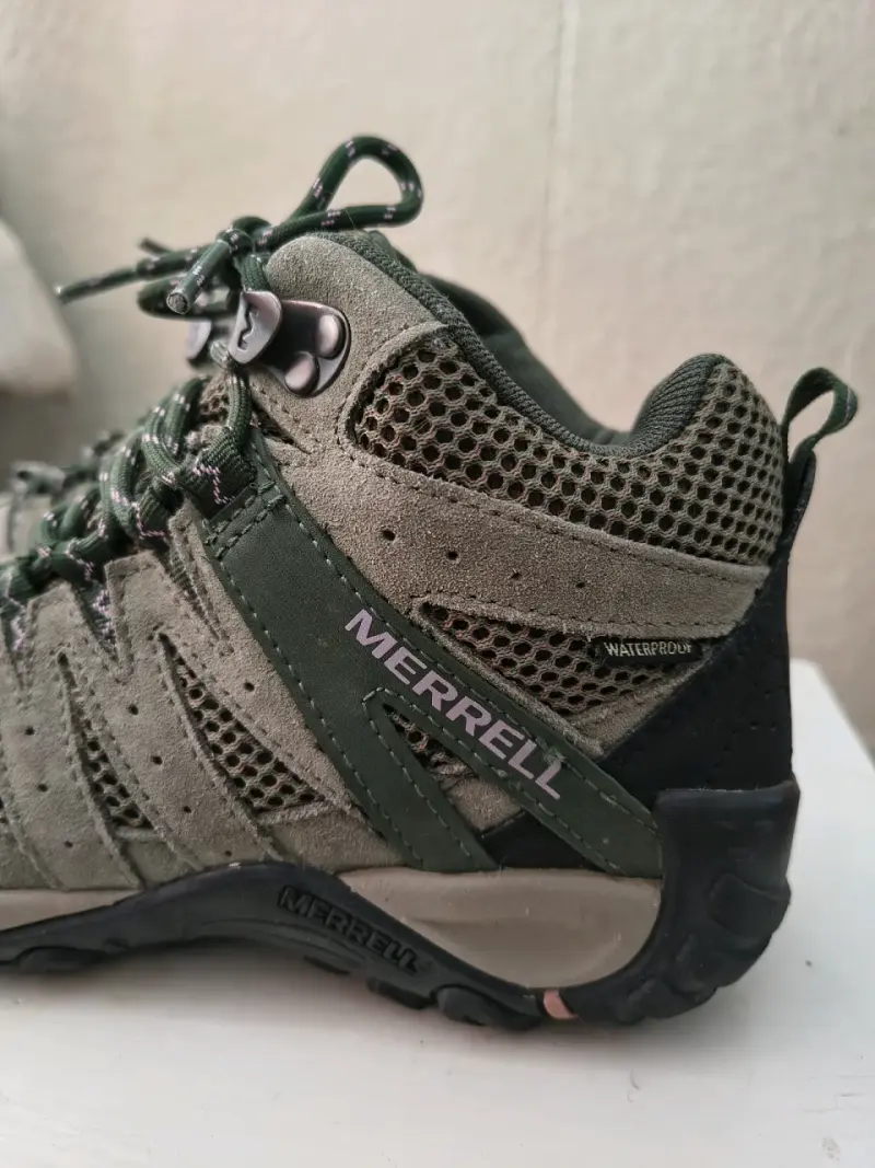 Zapatillas de trekking Merrell verdes - 1