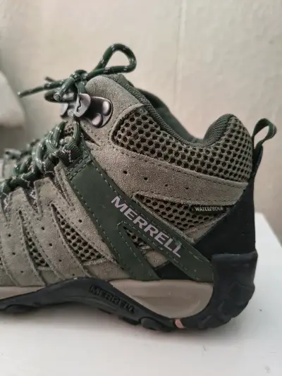 Zapatillas de trekking Merrell verdes - miniatura 1