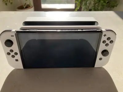Nintendo Switch OLED con juegos - miniatura 5