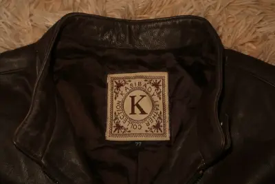 Chaqueta de cuero marrón S/M - miniatura 2