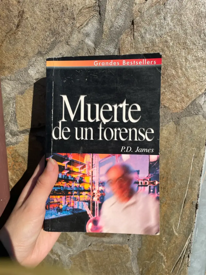Libro 'Muerte de un Forense' - 1