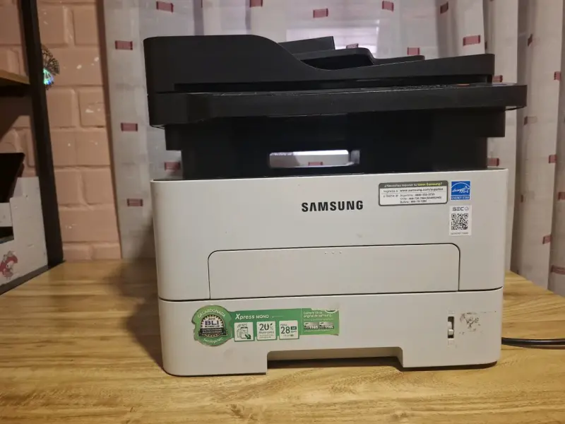 Impresora multifuncional Samsung Xpress - 3
