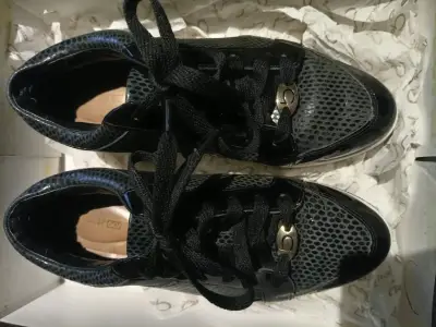 Zapatillas urbanas negras Gacel - miniatura 1