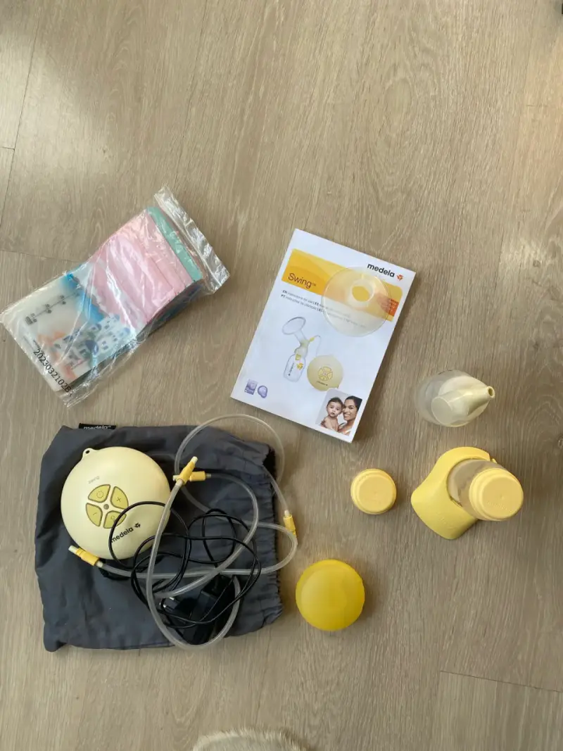 Extractor de leche materna Medela Swing - 3