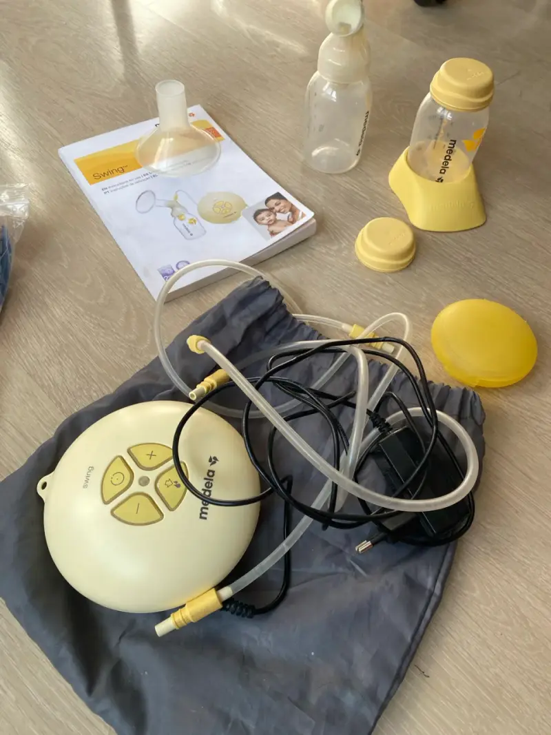Extractor de leche materna Medela Swing - 4