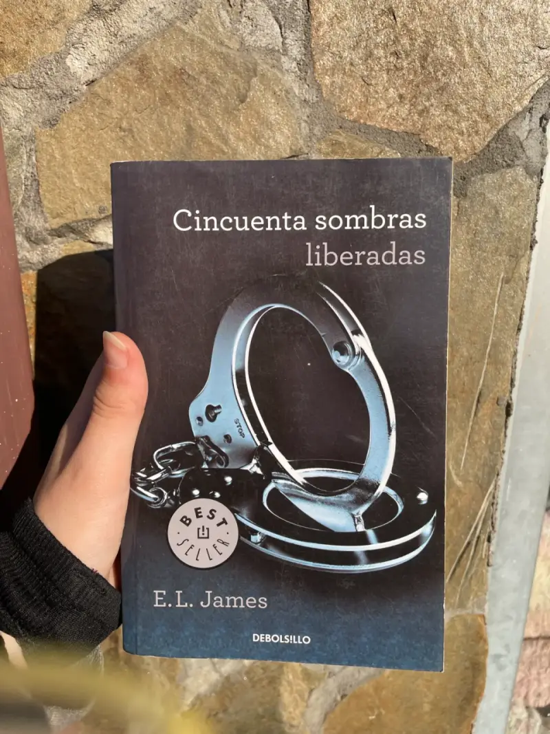 Libro Cincuenta sombras liberadas - 1