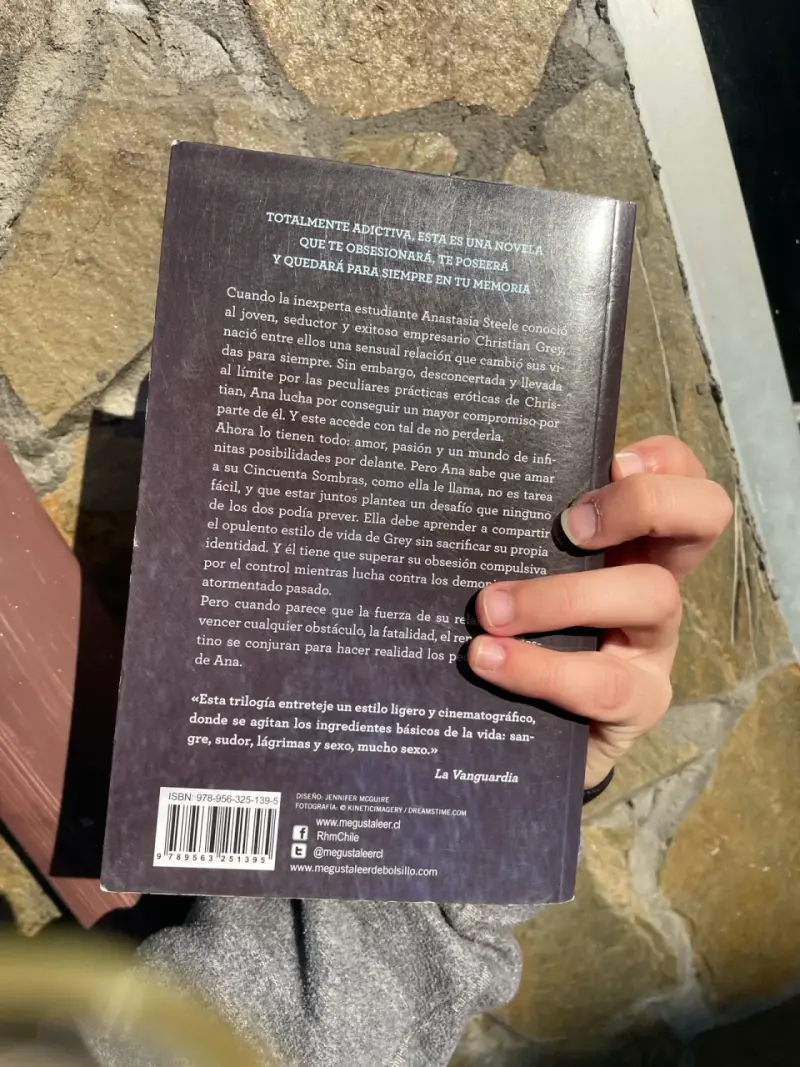 Libro Cincuenta sombras liberadas - 2