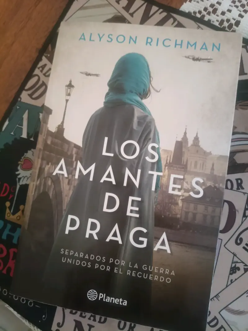 Libro Los Amantes de Praga (Original) - 1