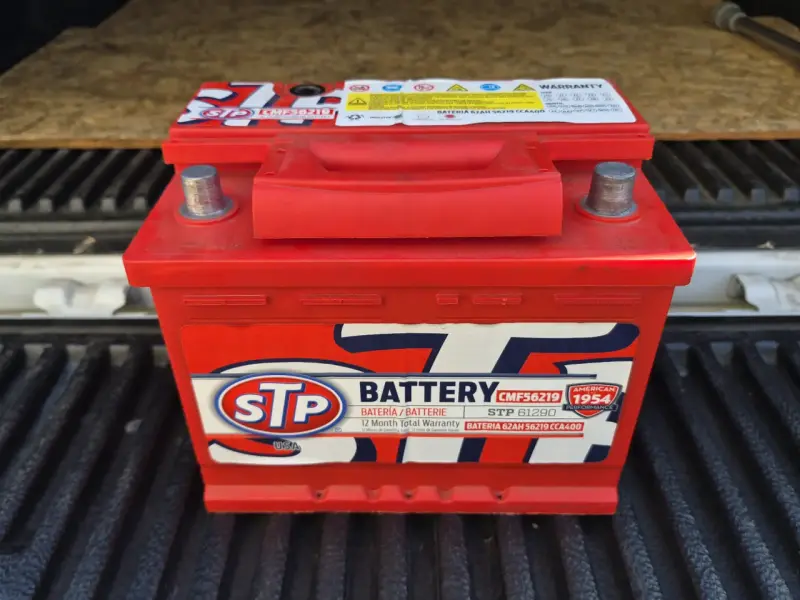 Batería STP 62AH Positivo Derecho - 1