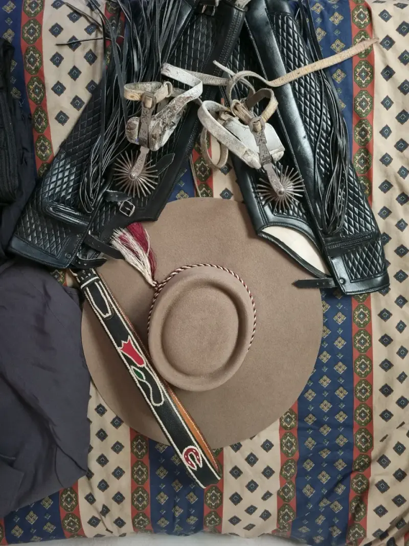 traje de huaso completo talla s-m - 1