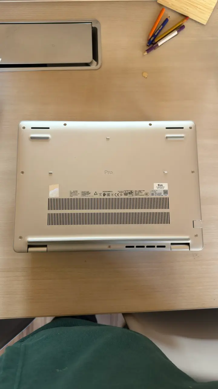 Dell Pro 14 - 5