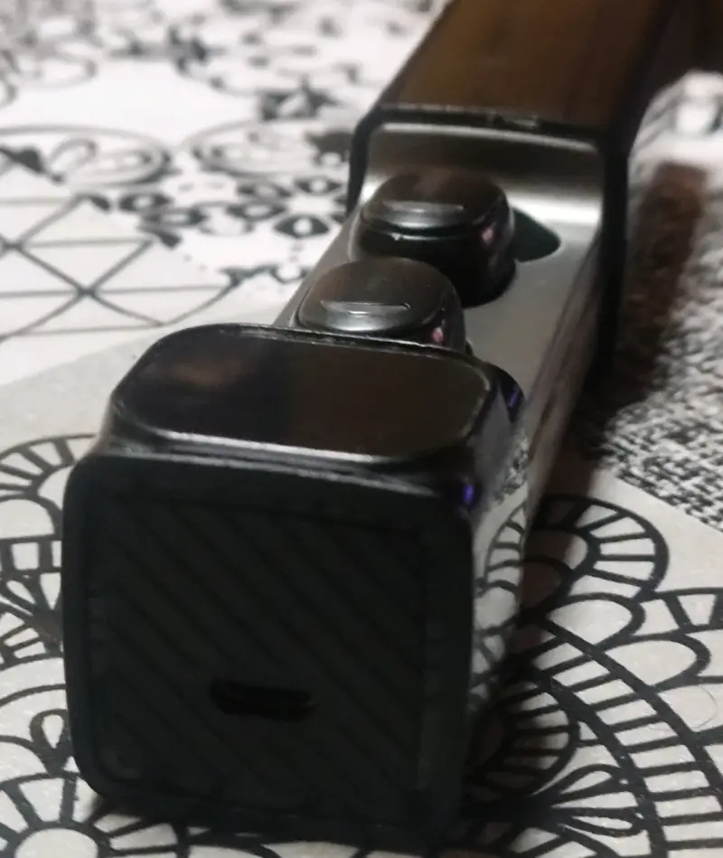 Audífonos Bluetooth Compactos Negros - 5