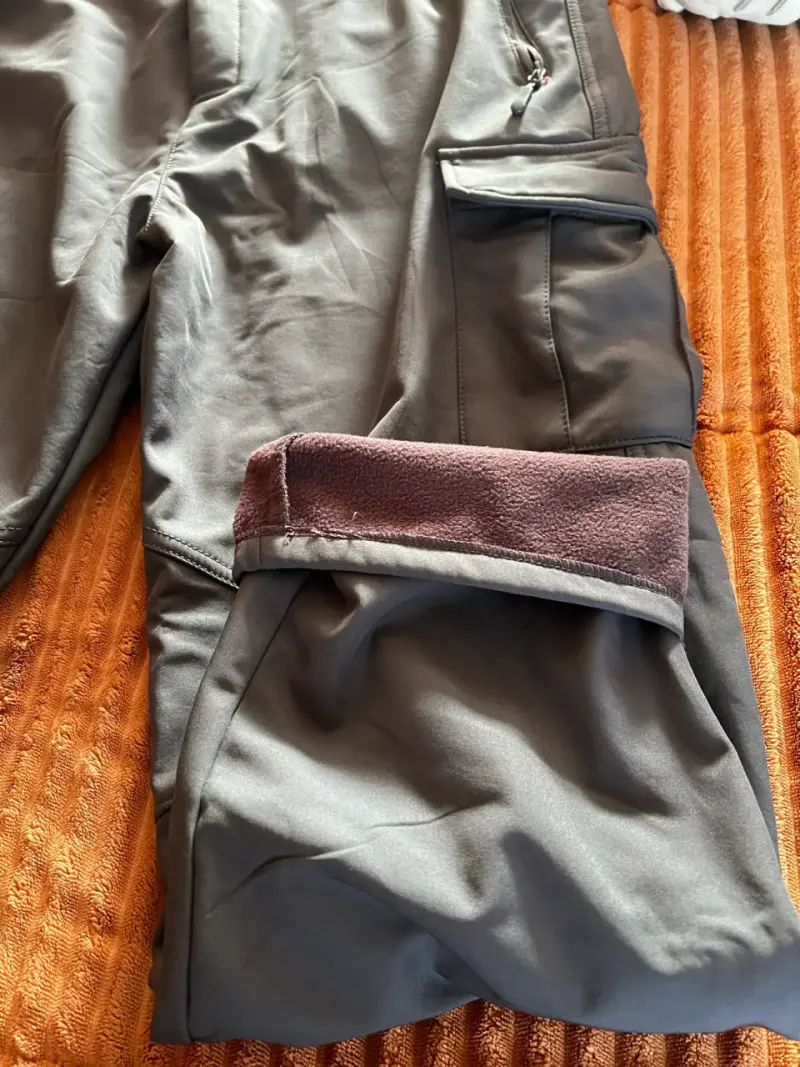 Pantalones cargo gris,negro y café claro - 2