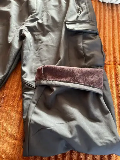 Pantalones cargo gris,negro y café claro - miniatura 2